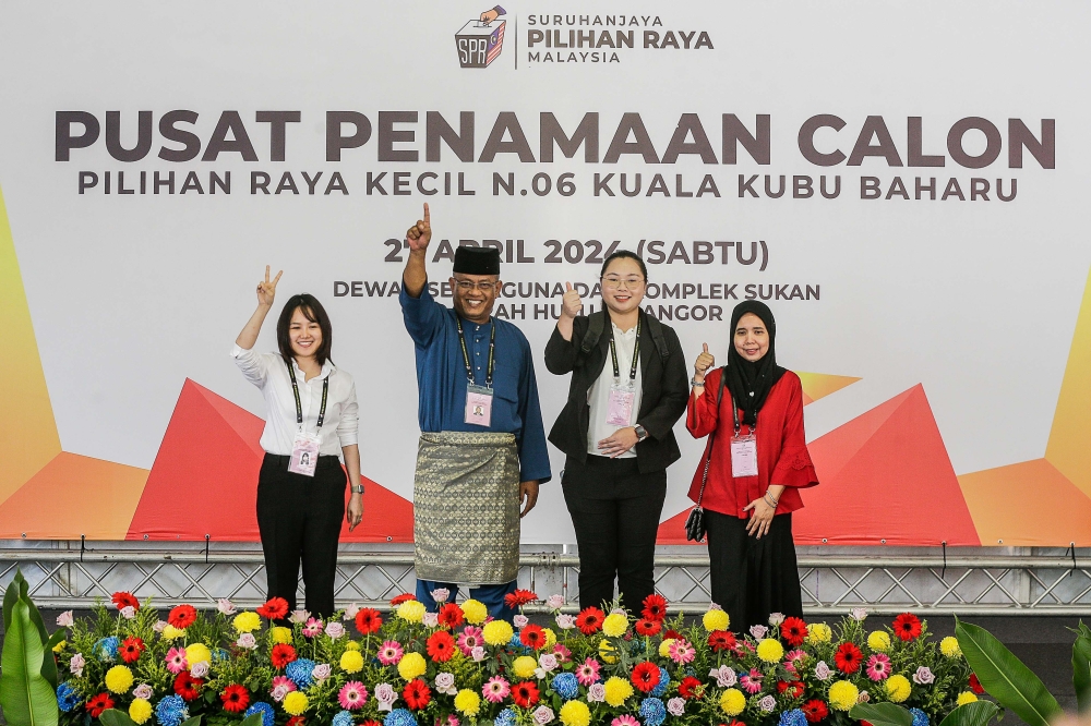 The Kuala Kubu Baru by-election candidates. (From left) Pang Sock Tao (Pakatan Harapan), Khairul Azhari Saut (Perikatan Nasional), Nyau Ke Sin (Independent) and Hafizah Zainudin (Parti Rakyat Malaysia). ― Picture by Sayuti Zainudin