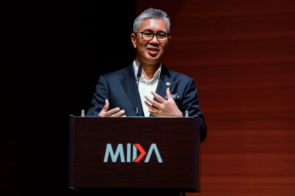 Volkswagen Group Malaysia (VGM) plans to designate Malaysia as an export hub for the Volkswagen brand, said Investment, Trade and Industry Minister Tengku Datuk Seri Zafrul Abdul Aziz. — Bernama pic