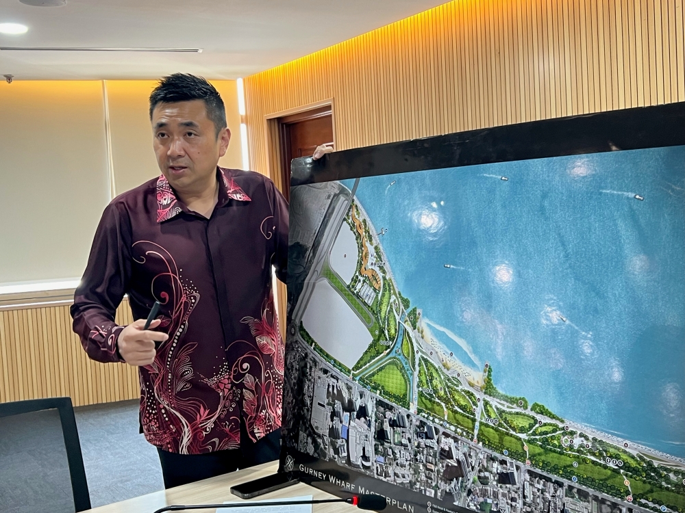 Penang exco H’ng Mooi Lye said only two plots of land, 2.8ha and another 8.5ha, of the reclaimed land off Gurney Drive were state reserved land and were not part of Gurney Bay May 9, 2024 — Picture by Opalyn Mok
