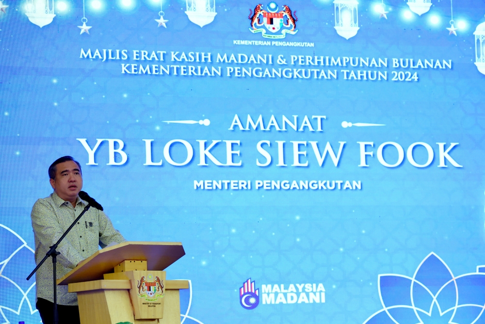 Transport Minister Anthony Loke said the ministry has instructed Prasarana to conduct a comprehensive study involving areas at risk of tree falling incidents along its railway tracks. — Bernama pic