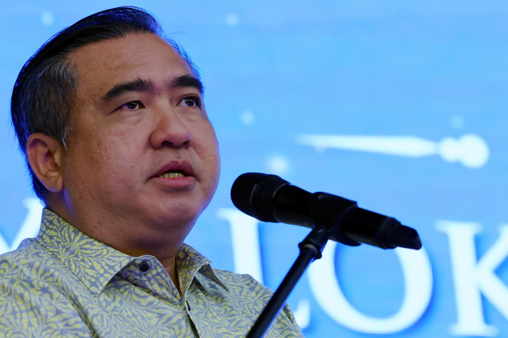 Transport Minister Anthony Loke today said the ship claimed to be owned by an Israeli company while using the port in this country has actually changed ownership to another company based in Hong Kong. — Bernama pic