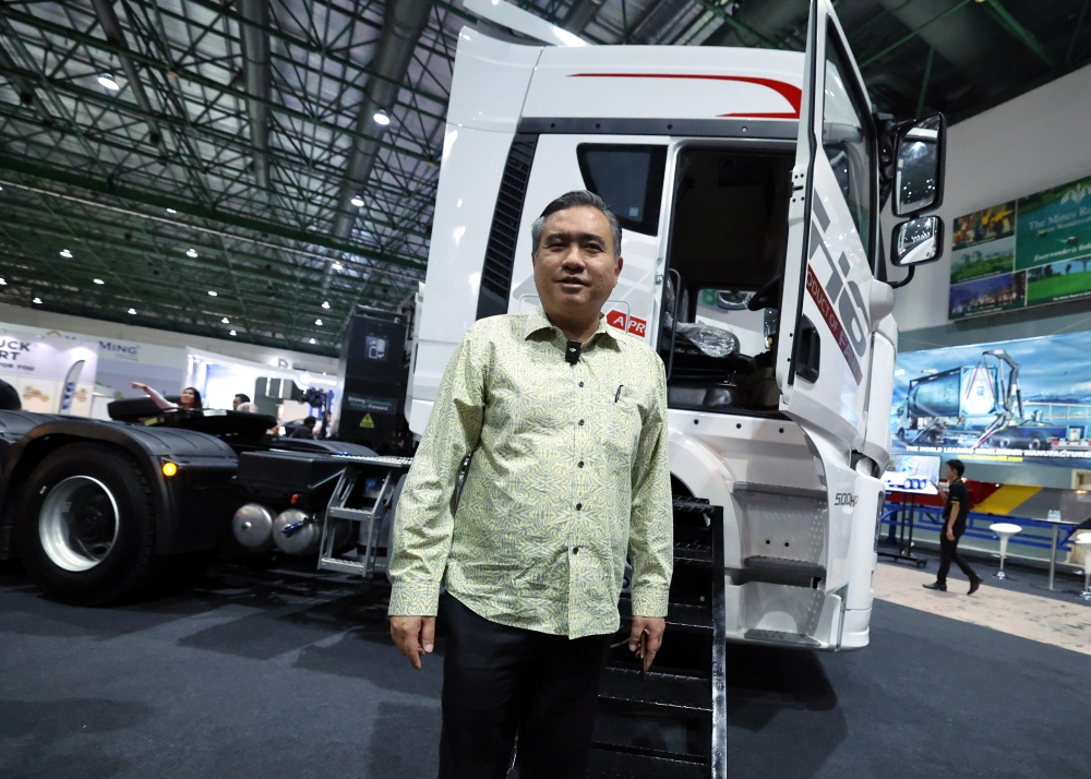 Transport Minister Anthony Loke visits the exhibition space at the Malaysia Commercial Vehicle Expo (MCVE) 2024 at the Mines International Exhibition and Convention Centre May 9, 2024. — Bernama pic