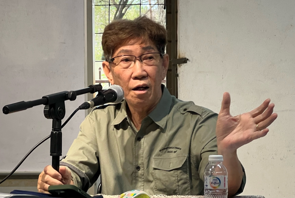 Former Penang transport engineer Lim Thean Heng said the state is too bent on building highways and the expensive LRT instead of considering other public transportation components. — Picture by Opalyn Mok