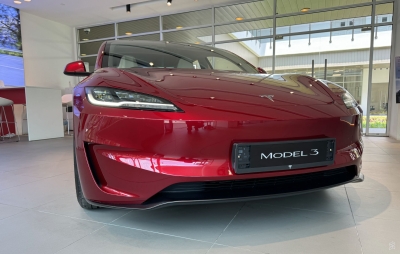 Tesla Model 3 Performance 已抵达马来西亚，下个月开始交付