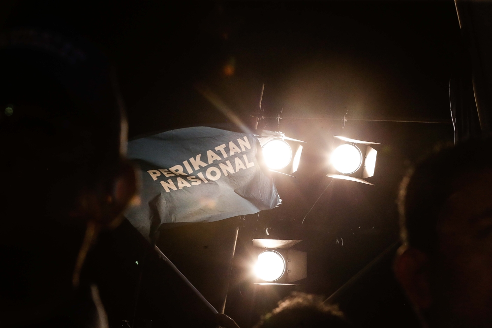 While it is a democratic right for Perikatan Nasional to file a suit in the Election Court over alleged vote-buying by Pakatan Harapan in the recently concluded Kuala Kubu Baru by-election, analysts view that the coalition should not carry on with it. — Picture by Sayuti Zainudin 