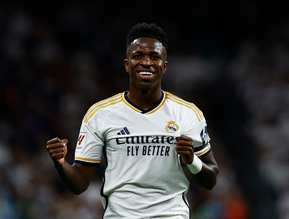Vinicius double helps Real to 5-0 win over Alaves