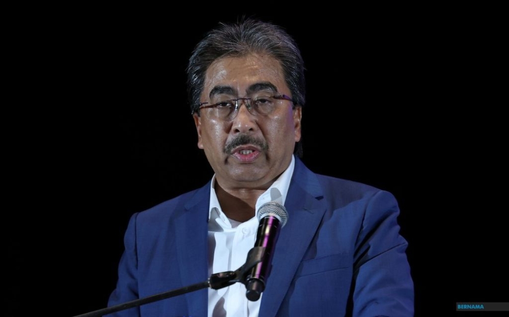 Plantation and Commodities Minister Datuk Seri Johari Abdul Ghani said global pepper demand is projected to continue its upward trajectory. — Bernama pic