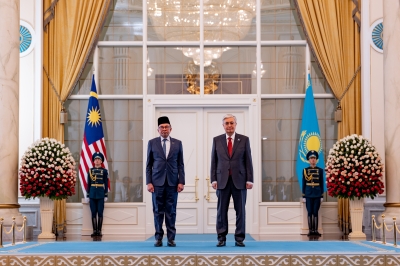 安瓦尔总理表示马来西亚和哈萨克斯坦准备加强关系，探索新的合作机会