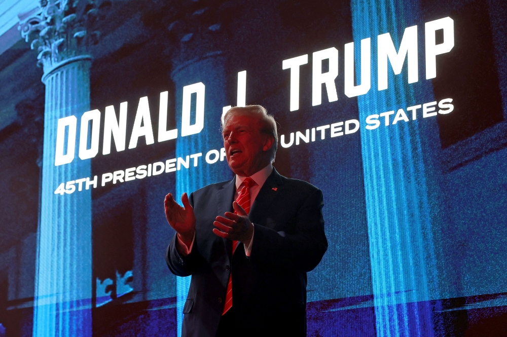 Donald Trump is set to address thousands of gun owners today, seeking to further boost their enthusiasm for his White House bid. — AFP pic