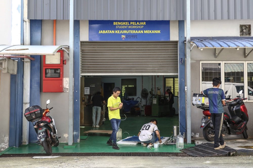 A general view of the student workshop at the Mechanical Engineering Faculty of the University Malaya campus in Kuala Lumpur, May 17, 2024. — Picture by Yusof Mat Isa