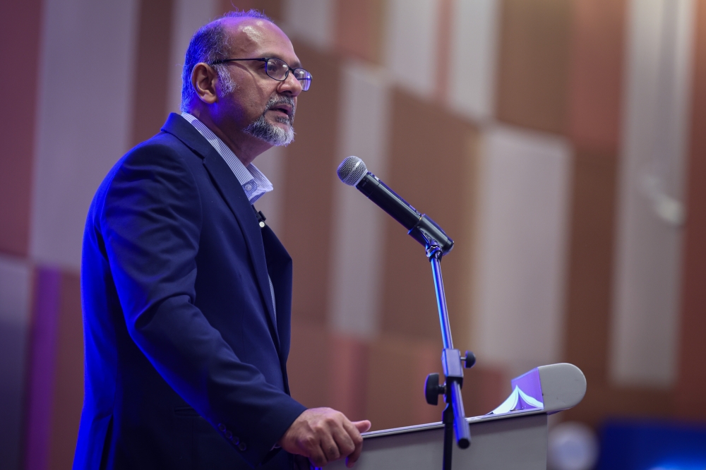 Digital Minister Gobind Singh Deo said as the world stands on the brink of unprecedented technological advancement, Malaysia must capitalise on the opportunities presented through the collaboration to transform into a high-value, digital-based economy. — Bernama pic