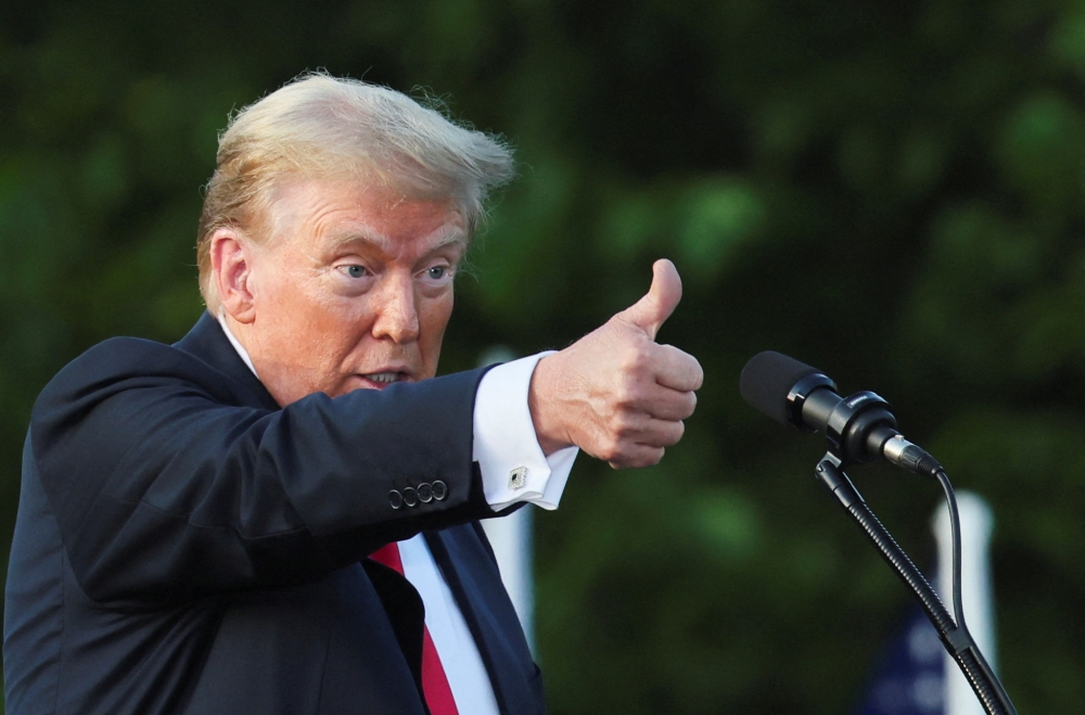 Republican presidential candidate Donald Trump raised tens of millions of dollars during a fundraising swing through Texas this week, promising he would support the oil and gas industry by backing new pipelines and restoring fracking on federal land. — Reuters pic