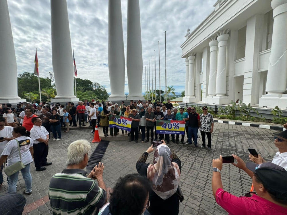 In last week’s appeal, the state government made a last-minute intervention in the Federal AG’s appeal against the High Court decision to allow SLS to challenge the federal government’s nonpayment of the 40 per cent Special Grant to the state as per Article 112C and 112D of the Federal Constitution. — Picture from Facebook/Istefan Koh