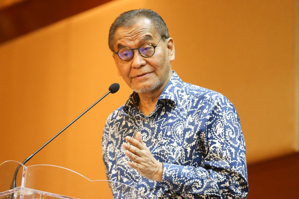 Health Minister Datuk Seri Dzulkefly Ahmad said three out of the four operating theatres at the Serdang Heart Centre in Selangor will be operational for both elective and emergency surgeries next month. — Picture by Miera Zulyana