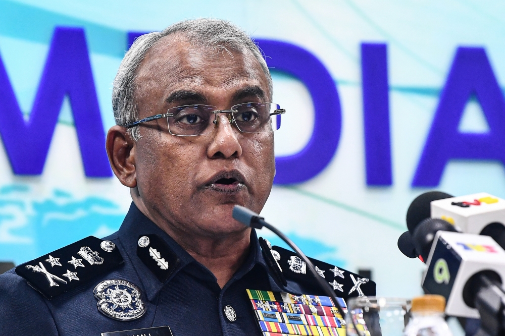 The study also found that out of the 5,533 elderly victims recorded between 2021 and 2023, 47.6 per cent, or 2,631 individuals, fell for telecommunication fraud such as phone scams, online impersonation, SMS fraud, and prize scams, said Bukit Aman Commercial Crime Investigation Department director Datuk Seri Ramli Mohamed Yoosuf. — Bernama pic 