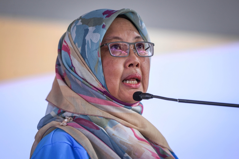 Dr Zaliha: FT Dept to focus on resolving IMM13 in Labuan, foreign immigrants in KL
