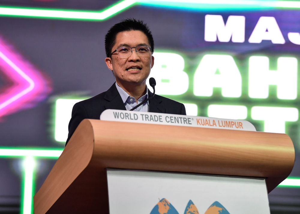 Education Deputy Minister Wong Kah Woh speaks at the launch of the digital education materials at the Kuala Lumpur International Book Fair at Kuala Lumpur World Trade Centre (WTCKL), May 28, 2024. — Bernama pic 