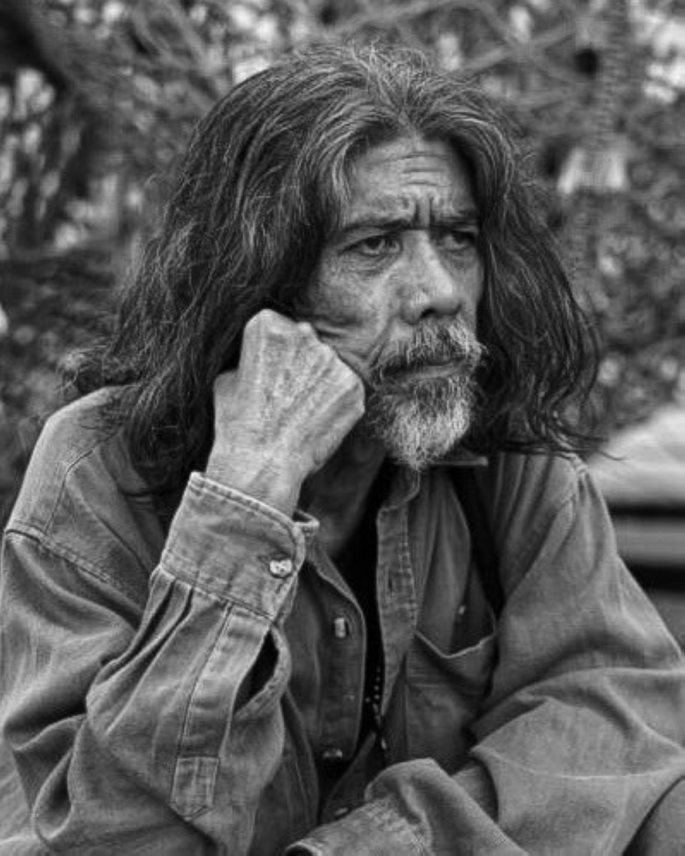 Communications Minister Fahmi Fadzil has extended his condolences to the family of local poet and actor Mohd Supyan Abdul Rahman, 66, who was better known as Pyanhabib, who died at his home in Hulu Kelang tonight. — Picture via X/Fahmi Fadzil