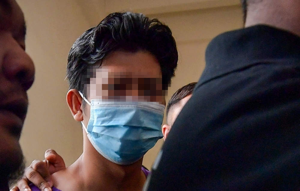 The father of Zayn Rayyan Abdul Matiin arrives at the Petaling Jaya Magistrate’s Court following the police’s request to remand the child’s parents to assist in the investigation into the victim’s murder June 8, 2024. — Bernama pic