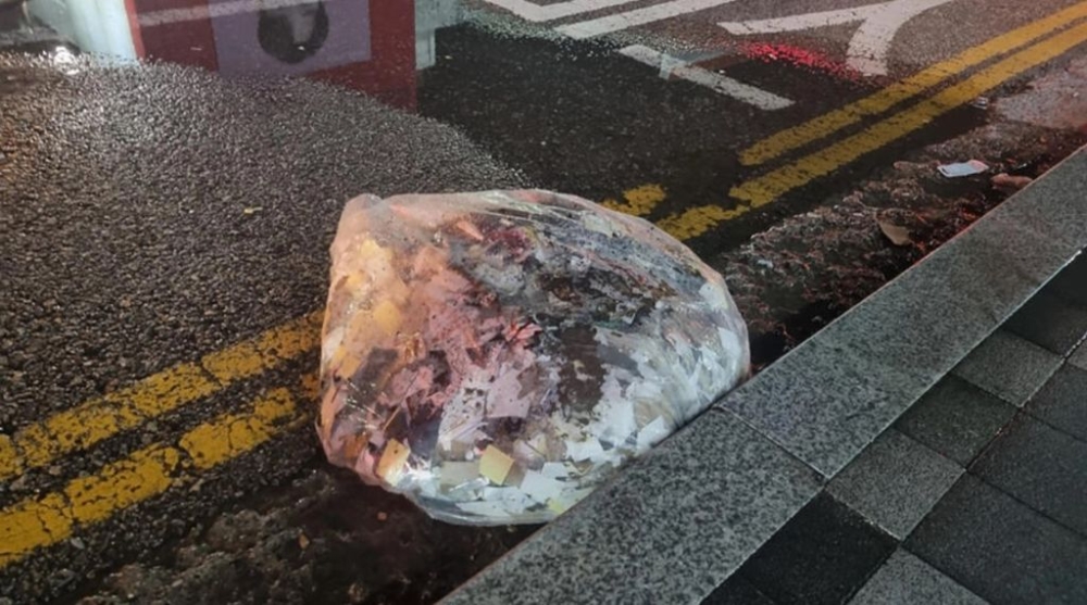 North Korea has sent hundreds of trash-carrying balloons into South Korea. — AFP pic