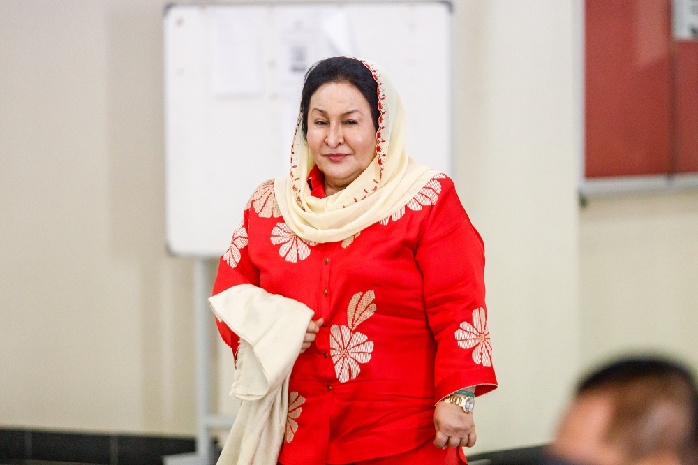 Datin Seri Rosmah Mansor is accused having knowingly procured, received or is in possession of luxury goods comprising jewellery, bags and watches using the misappropriated funds from 48 vendors from 14 different countries. — Picture by Firdaus Latif