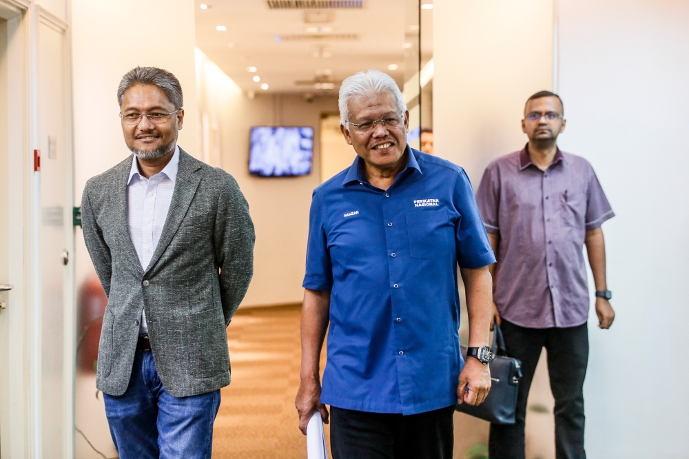 Bersatu secretary-general Datuk Seri Hamzah Zainudin however said that Labuan MP Datuk Suhaili Abdul Rahman’s membership had already been terminated earlier on May 17. — Picture by Hari Anggara