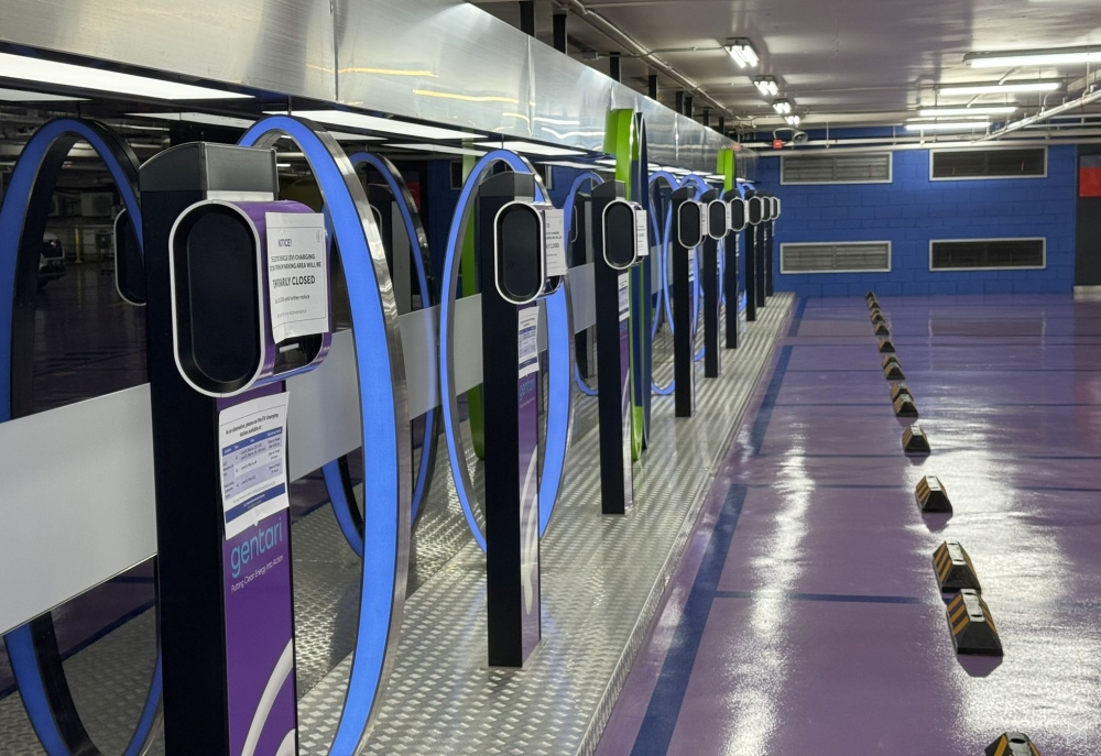 EV owners can now utilise the EV chargers at Suria KLCC Premium Parking zone once again. — SoyaCincau pic