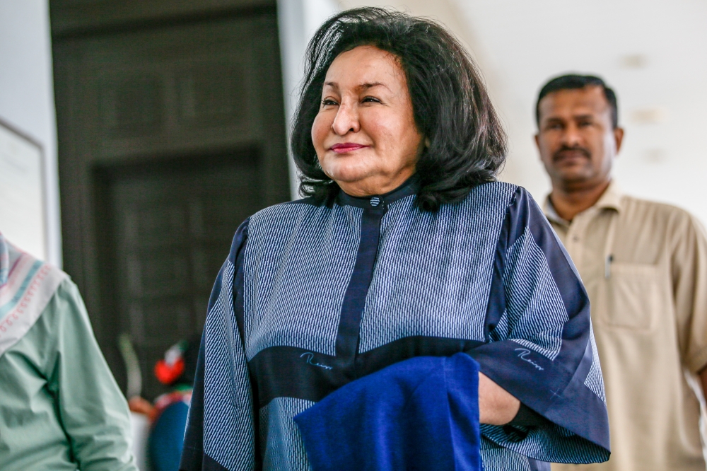 Datin Seri Rosmah Mansor’s undertaking was recorded before judicial commissioner Adlin Abdul Majid earlier during today’s case management on an ongoing Mareva injunction application filed by 1MDB, its subsidiaries, and SRC International Sdn Bhd to bar Rosmah from removing or disposing of any of her assets up to nearly US$350 million (RM1.6 billion). — File picture by Hari Anggara
