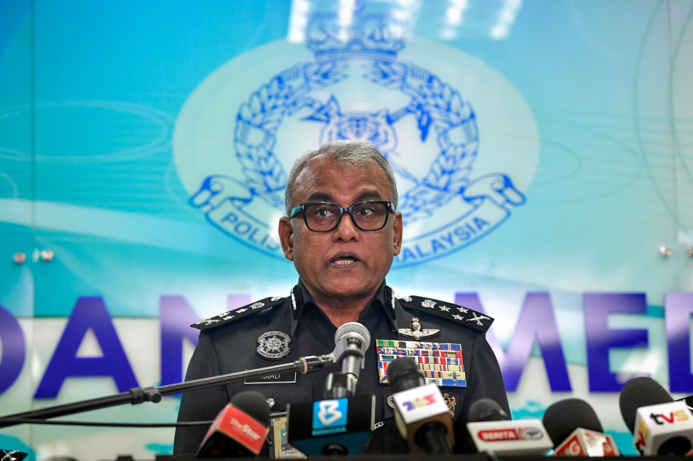Federal Commercial Crime Investigation Department director Datuk Seri Ramli Mohamed Yoosuf confirmed the arrests of two men aged 27 and 48 in Penang and Johor last Wednesday in a joint operation with Interpol and Singapore police. — Bernama pic