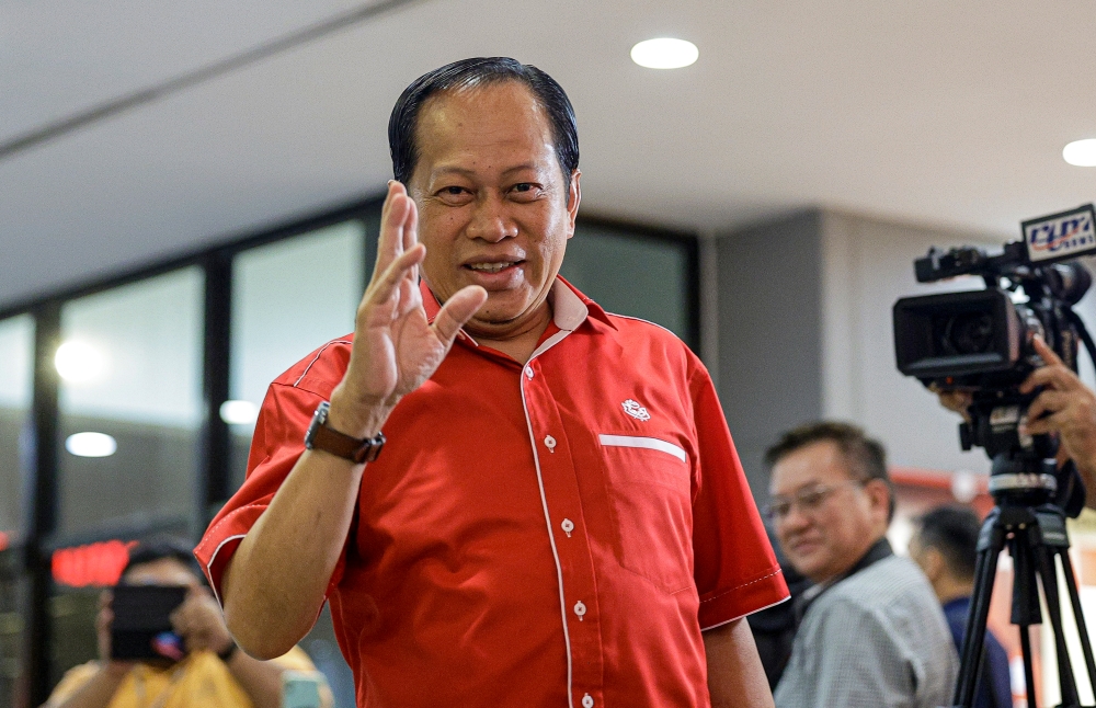 Umno supreme council member Datuk Seri Ahmad Maslan says it is not an offence for ministers or ministries to organise programmes or announce allocations during by-elections. ― Bernama pic