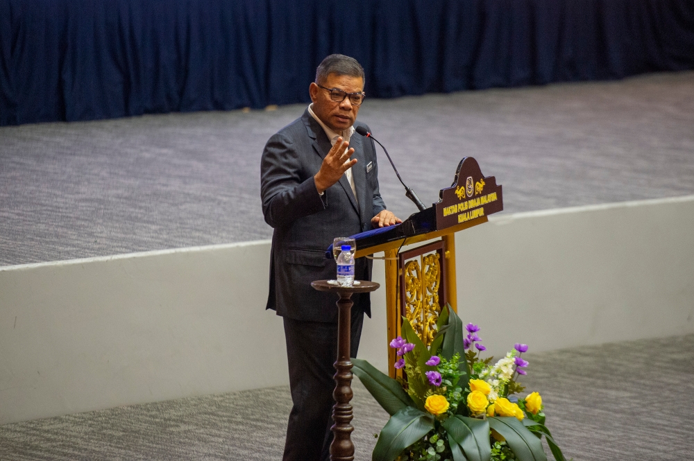 Home Minister Datuk Seri Saifuddin Nasution Ismail speaks during the Retired Senior Police Officers Association Malaysia’s annual general meeting in Kuala Lumpur June 25, 2024. ― Picture by Shafwan Zaidon