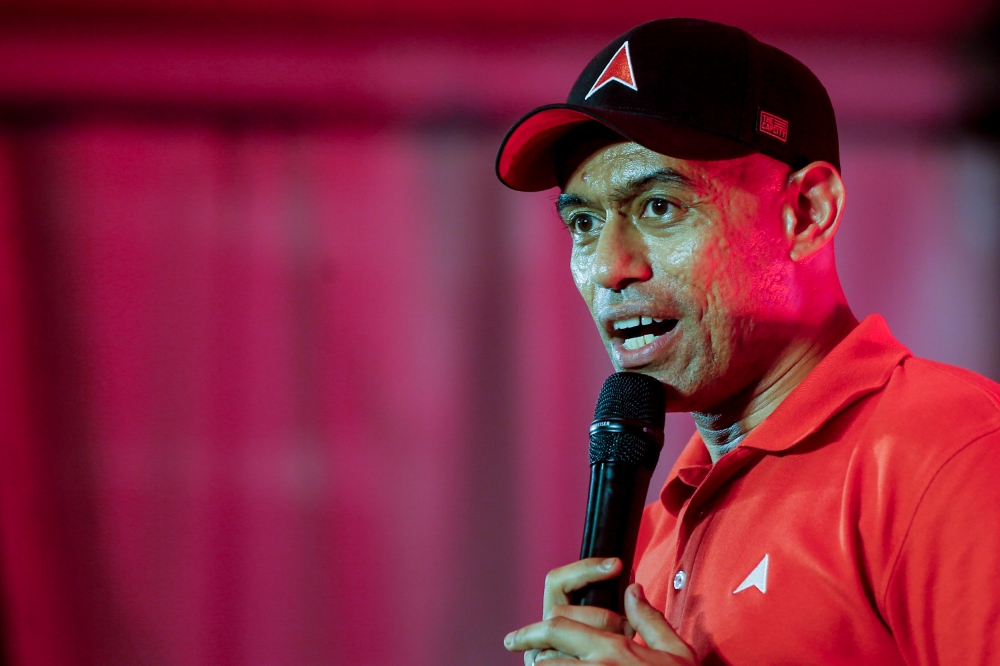 Altimet has offered to donate half his royalty payments this year to help pay the RM100,000 fine imposed on Selangor FC for not playing in the Charity Shield match against Johor Darul Ta’zim (JDT) at Sultan Ibrahim Stadium in Iskandar Puteri, Johor last month. — Picture by Hari Anggara