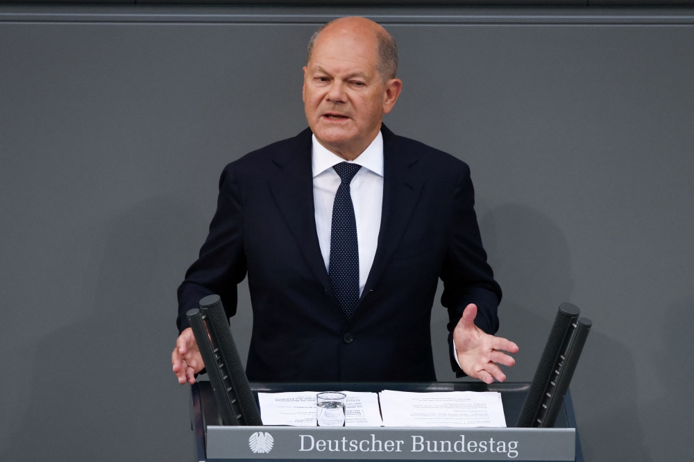 German Chancellor Olaf Scholz said the European Parliament elections had shown how multiple crises, from the coronavirus pandemic to Russia’s invasion of Ukraine and the war in the Middle East, had shattered trust in the EU and national governments. — Reuters pic