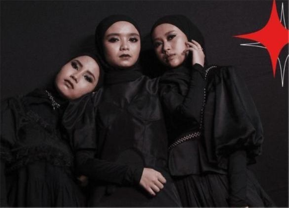 It will be a historic first for Voice of Baceprot (VoB)  to perform at the 2024 Glastonbury Festival in the UK. — Picture via Instagram/voiceofbaceprot