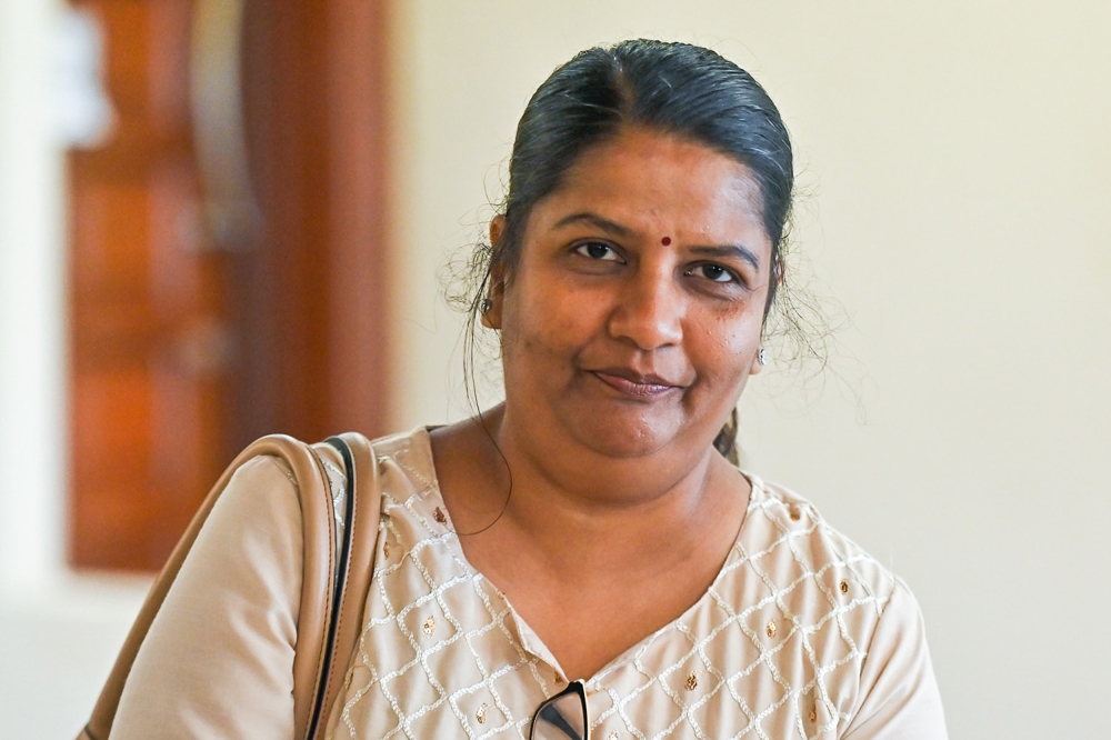 In her suit, M. Indira Gandhi alleged that the IGP — then held by Tan Sri Abdul Hamid Bador — had deliberately and negligently disregarded an April 2016 mandamus order issued by the Federal Court in failing to investigate or take appropriate action to return her daughter, Prasana Diksa. — Picture by Miera Zulyana