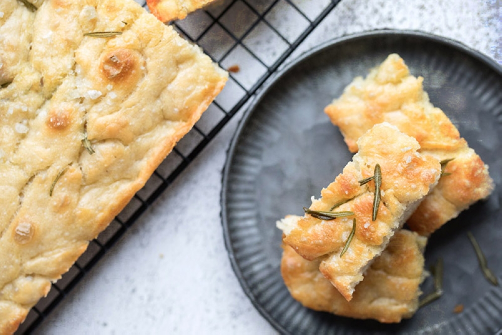 Make this easy, no-knead focaccia to ring in the summer. — Pictures by CK Lim