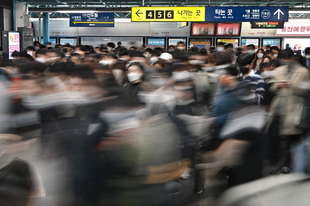 South Korea will launch a new Ministry of Population Strategy to tackle pressing issues such as low birth rates and a rapidly ageing population, officials announced today. — AFP pic