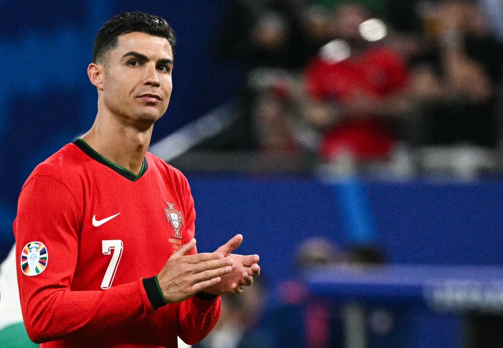 In the 2022 World Cup when former coach Fernando Santos dropped Cristiano Ronaldo to the bench for the team’s 6-1 demolition of Switzerland, a bright Portugal future shimmered on the horizon. — AFP pic