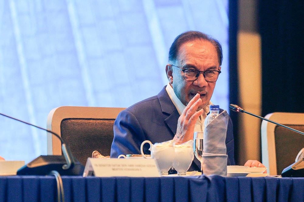 Prime Minister Datuk Seri Anwar Ibrahim speaks during an engagement session at the Ministry of Finance in Putrajaya on July 9, 2024. — Picture by Sayuti Zainudin