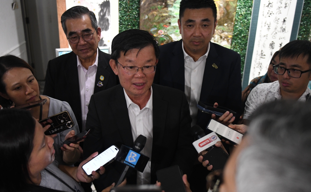 The Penang state government has always ensured the implementation process of the Penang South Island (PSI) project, also known as Silicon Island, is by the law, said Chief Minister Chow Kon Yeow. — Bernama pic