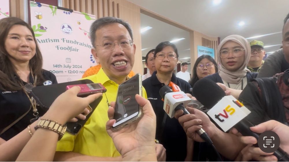 Dr Sim said the Sarawak government will proceed with the projects using the state’s own allocations. — The Borneo Post pic