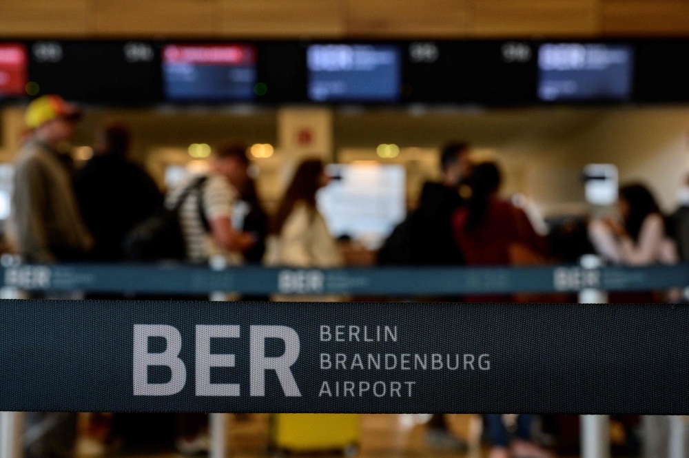 Berlin airport has halted all flights until 10am (4pm Malaysian time) due to a technical fault, a spokesperson told Reuters today. — AFP pic