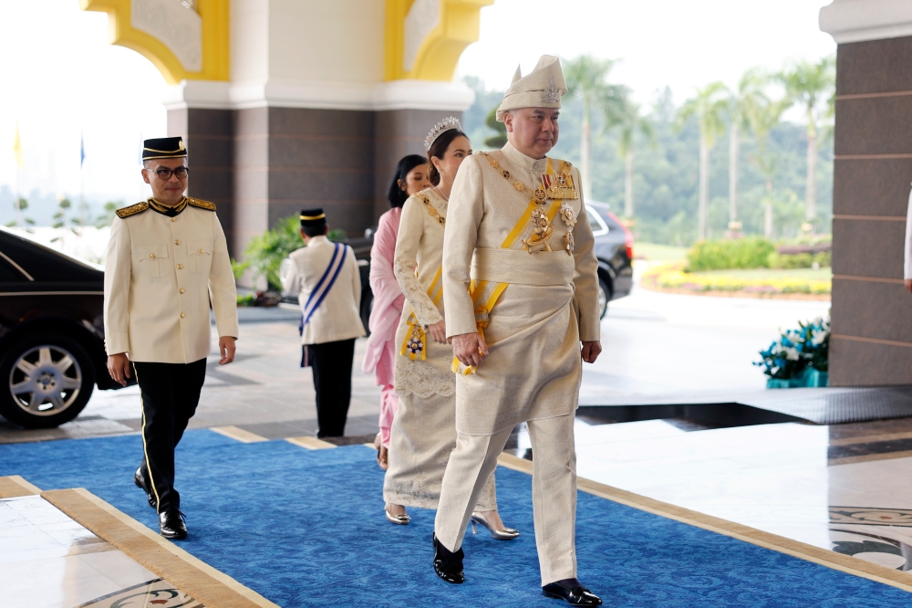 Sultan of Perak Sultan Nazrin Shah and Raja Permaisuri Perak Tuanku Zara Salim arrive for the Installation Ceremony of Sultan Ibrahim as the 17th King of Malaysia at Istana Negara in Kuala Lumpur July 20, 2024. — Bernama pic