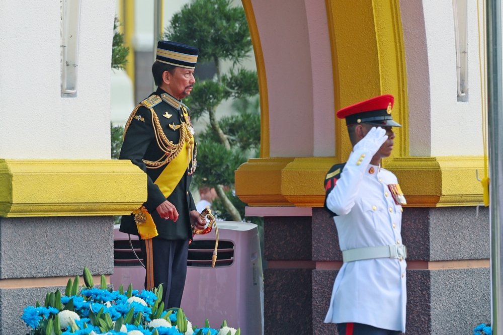 Earlier, Sultan Hassanal Bolkiah graced the Installation Ceremony of Sultan Ibrahim as the 17th King of Malaysia at Istana Negara this morning. — Bernama pic