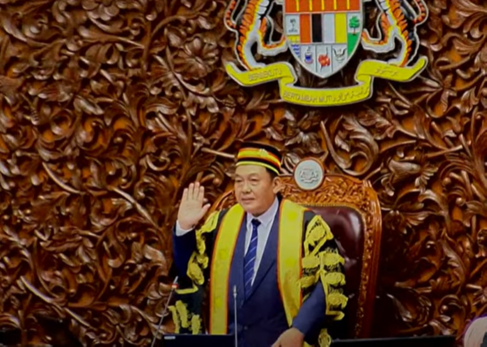 Former Nangka state assemblyman from Sarawak, Datuk Awang Bemee Awang Ali Basah, was today appointed as the 21st President of the Dewan Negara. He replaces Datuk Mutang Tagal, who died on May 10 this year. — Picture from X/Bernama Radio 