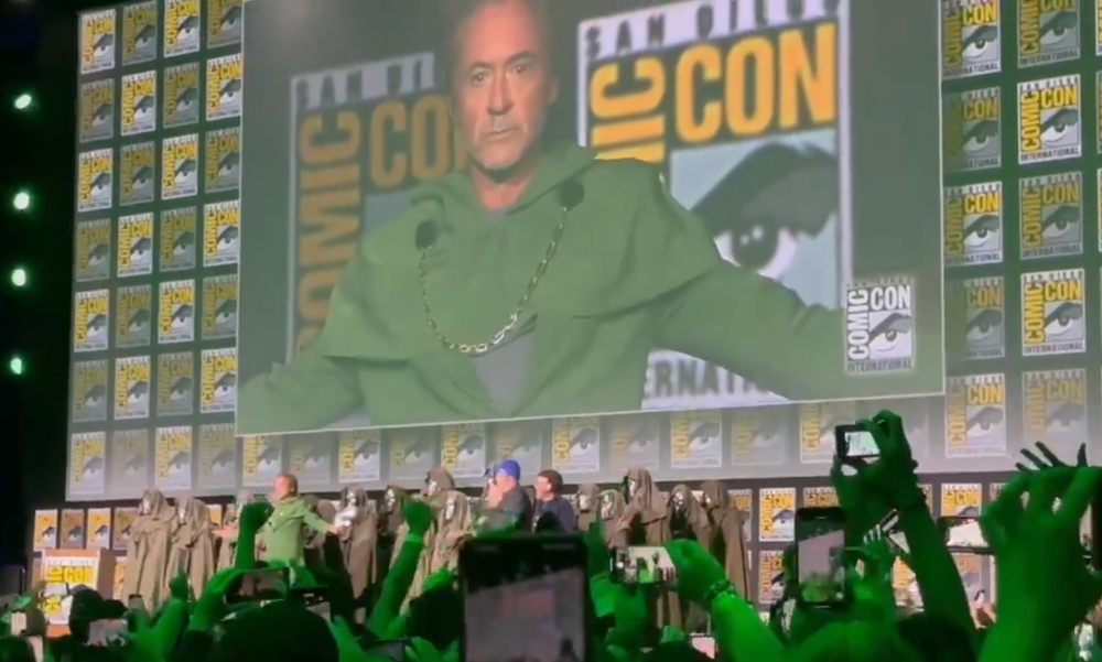 The dramatic reveal of Robert Downey Jr.'s return to the MCU as Doctor Doom. — Screenshot from Twitter/Borys Kit