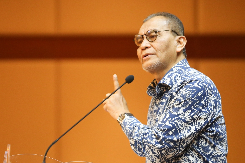 Health Minister Datuk Seri Dzulkelfy Ahmad said the role of the Malaysian Qualification Agency will not be disrupted after the amendments to the Medical Act 1971 are implemented. — Picture by Miera Zulyana