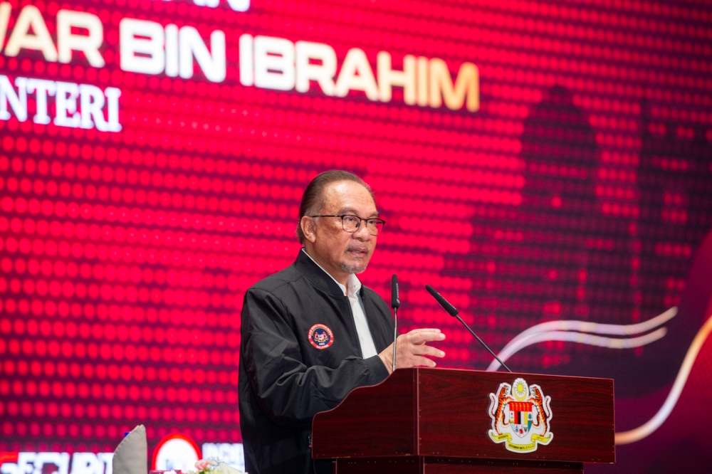 Prime Minister Datuk Seri Anwar Ibrahim today said the new regulations for social media and internet messaging services will not curb freedom of speech in Malaysia. — Picture by Raymond Manuel