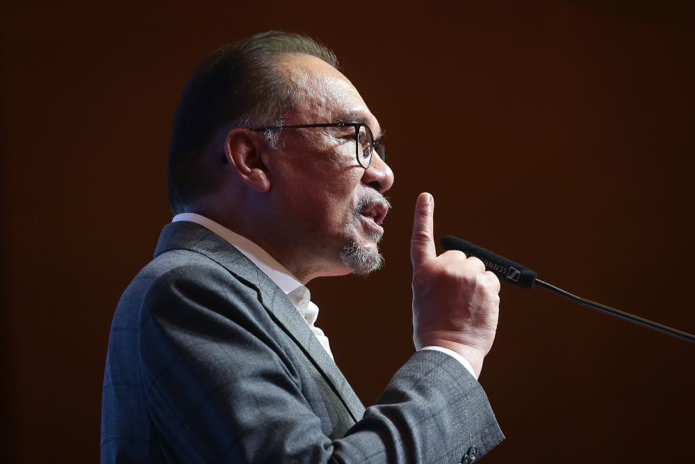 Prime Minister Datuk Seri Anwar Ibrahim speaks during the World Maritime Day Celebration at Kuala Lumpur Convention Centre.— Picture by Yusof Mat Isa