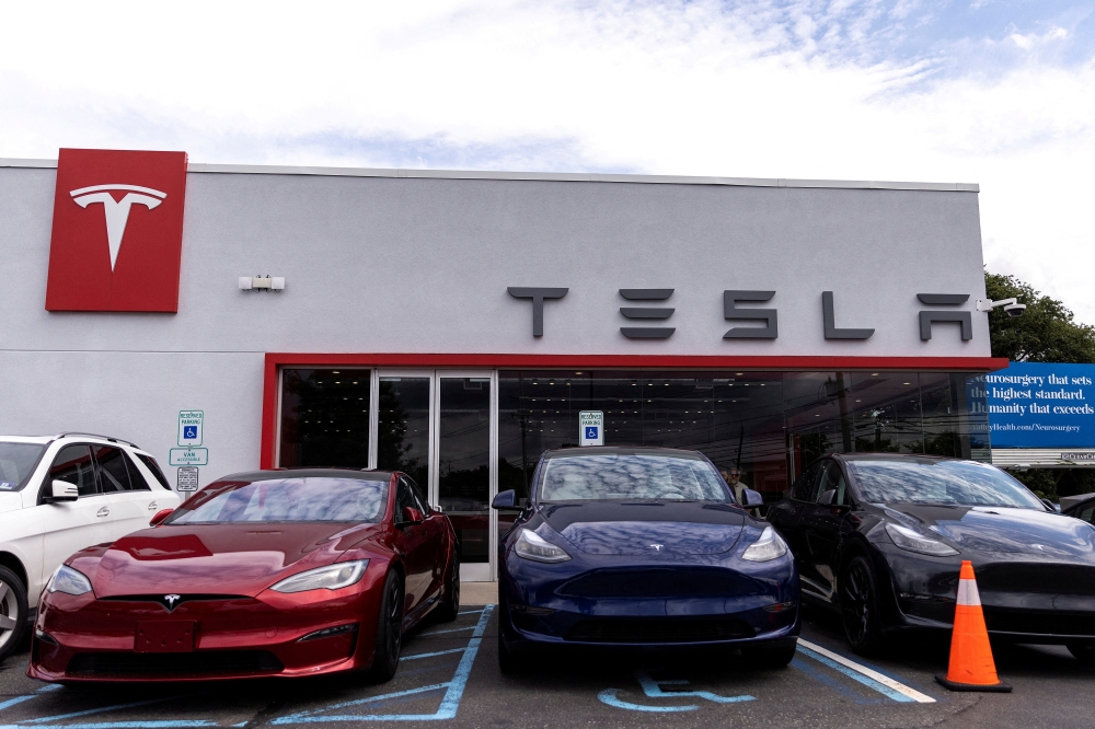 Tesla's recall affects 2021-2024 Model 3, Model S, Model X, and 2020-2024 Model Y vehicles. — Reuters pic